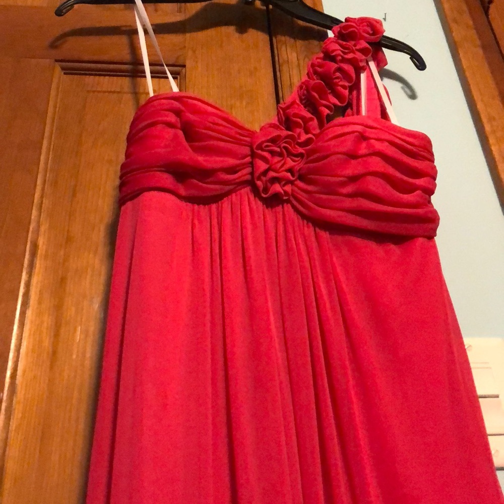Betsey and Adam Gorgeous Hot Pink Gown - Picture 9 of 9